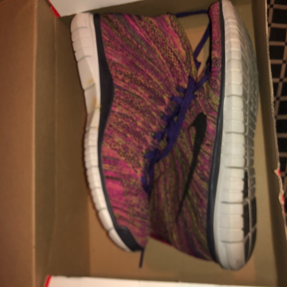 Nike Other - Flyknit Chuckka colorful